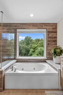 $699,900 | 2535 Barrett Springs Drive, Ballwin, MO 63021