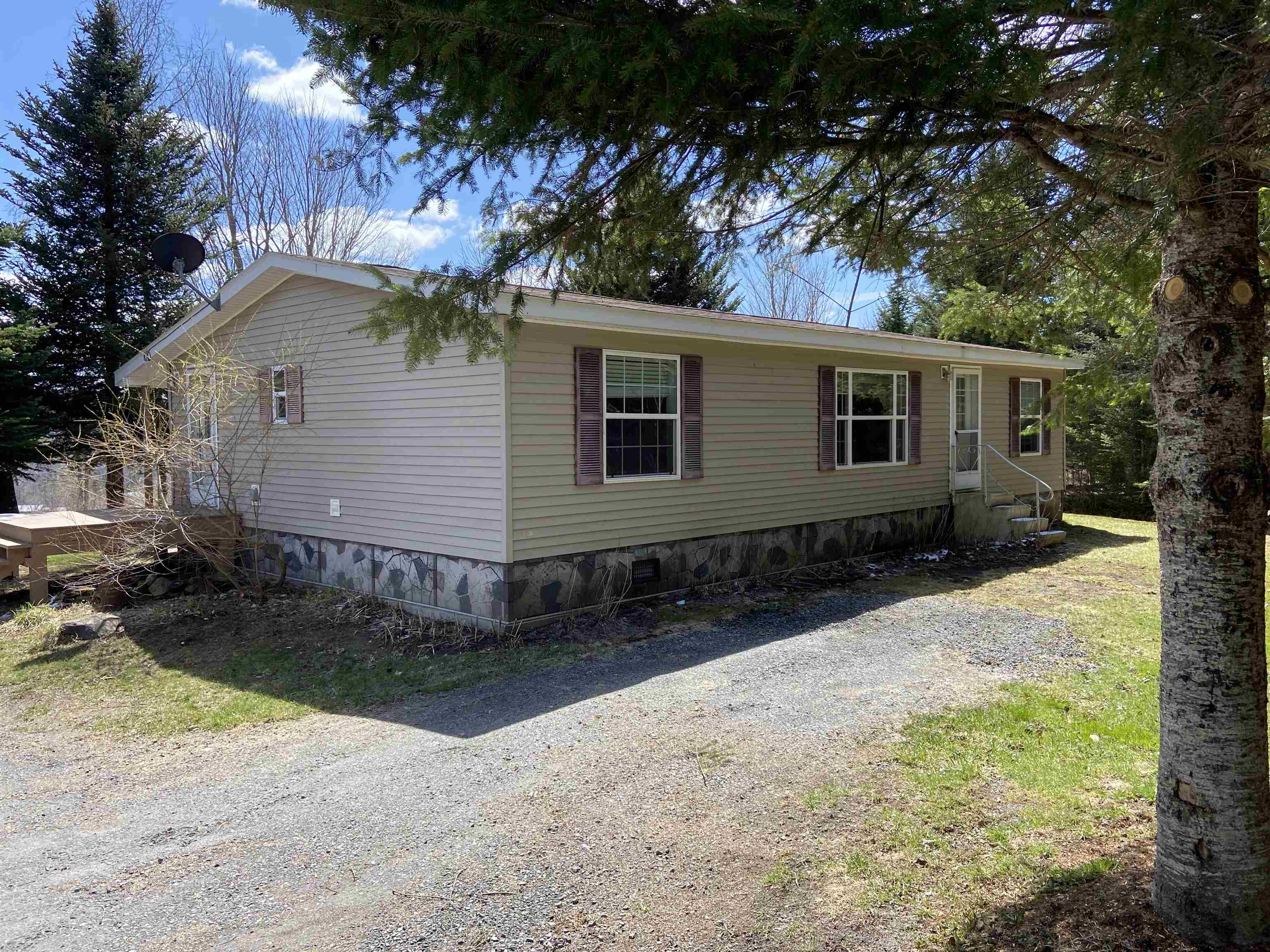 109 Summerhill Road Walden, VT 05843 - Photo 1 of 35 Gallery Image 1