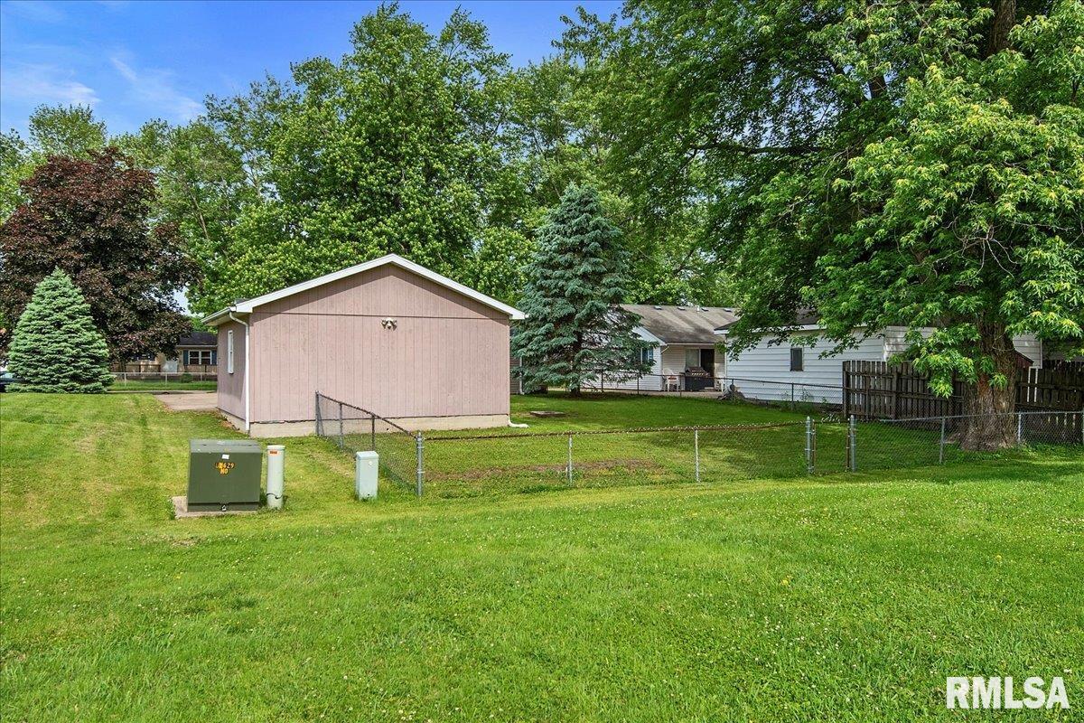 2116 Hastings Road Springfield, IL 62702 - Photo 28 of 29