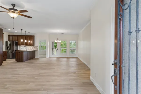 $699,000 | 824 Sunray, Horseshoe Bay, TX 78657