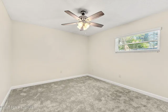 a view of livingroom with hardwood
