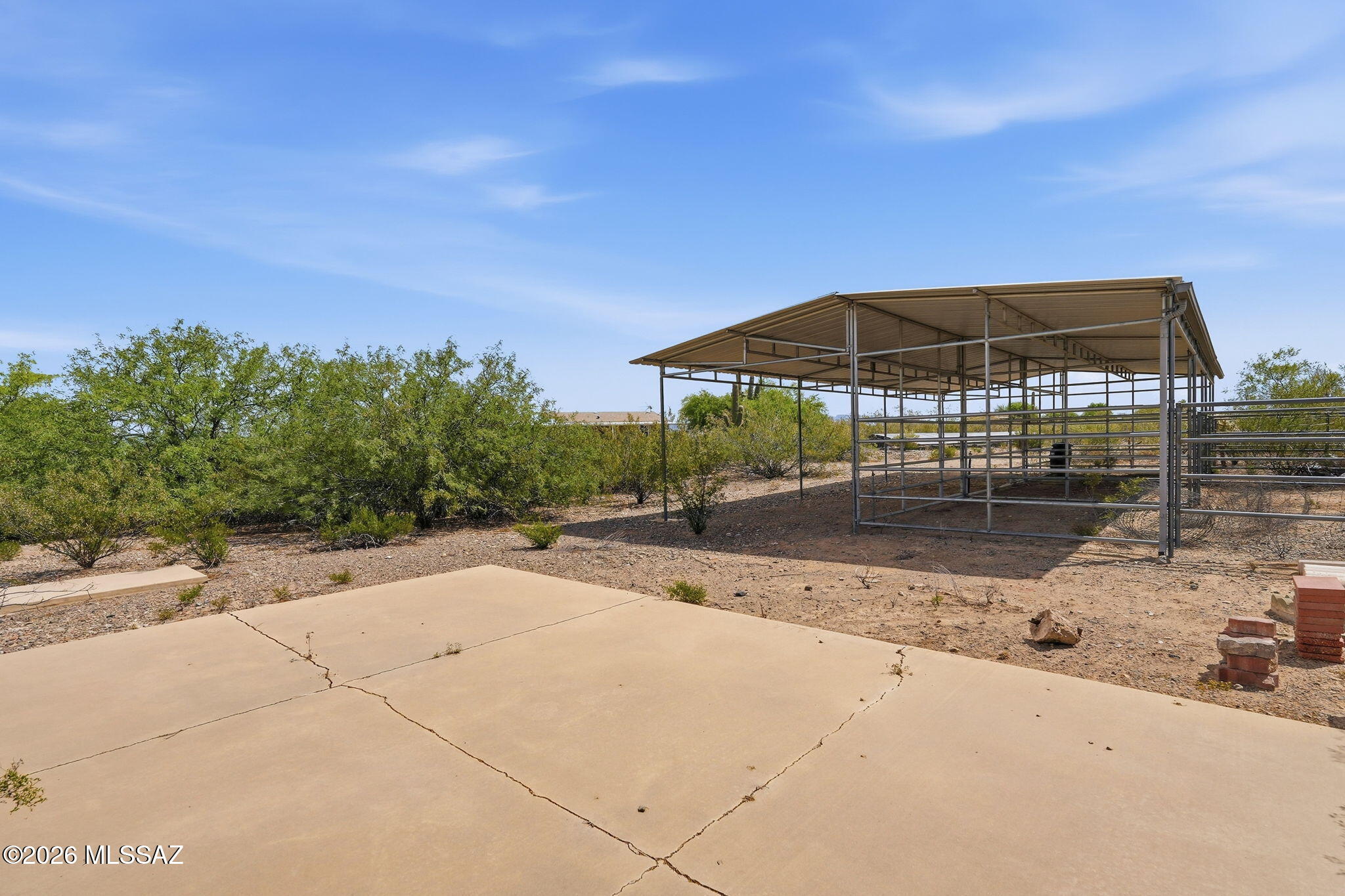 7716 West Sahuarita Road Vail, AZ 85641 - Photo 37 of 51 Horse Facility