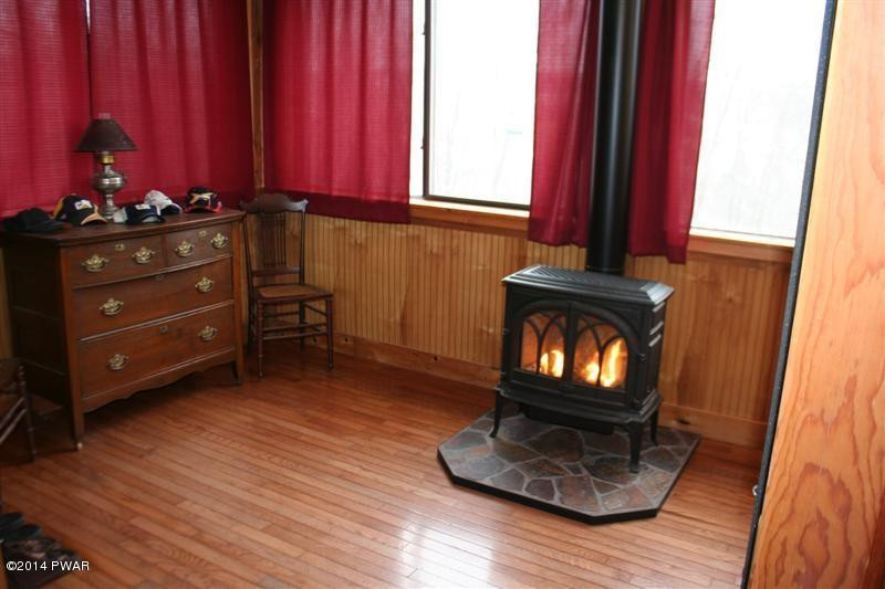 235 Rutledgedale Road Tyler Hill, PA 18469 - Photo 10 of 29 Gallery Image 10