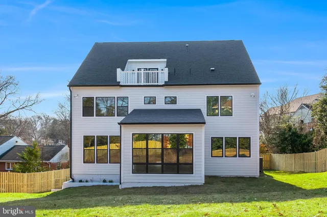 $12,000 | 5613 34th Street North, Arlington, VA 22207