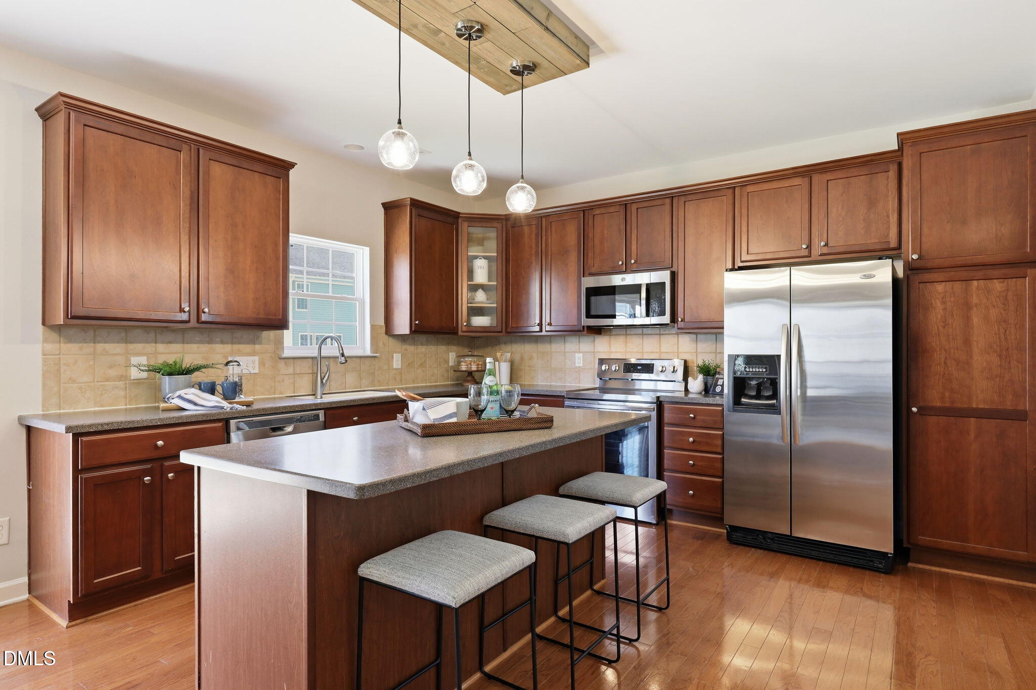 5337 Glass Ridge Road Raleigh, NC 27616 - Photo 7 of 56