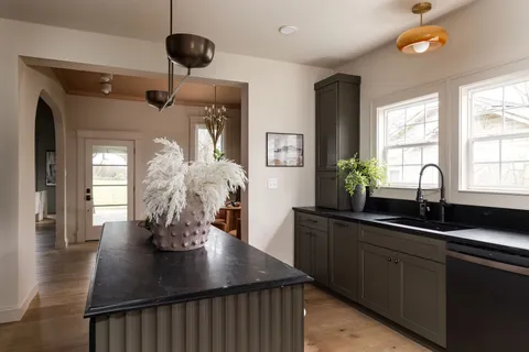 $850,000 | 1020 North 7th Street, Nashville, TN 37207
