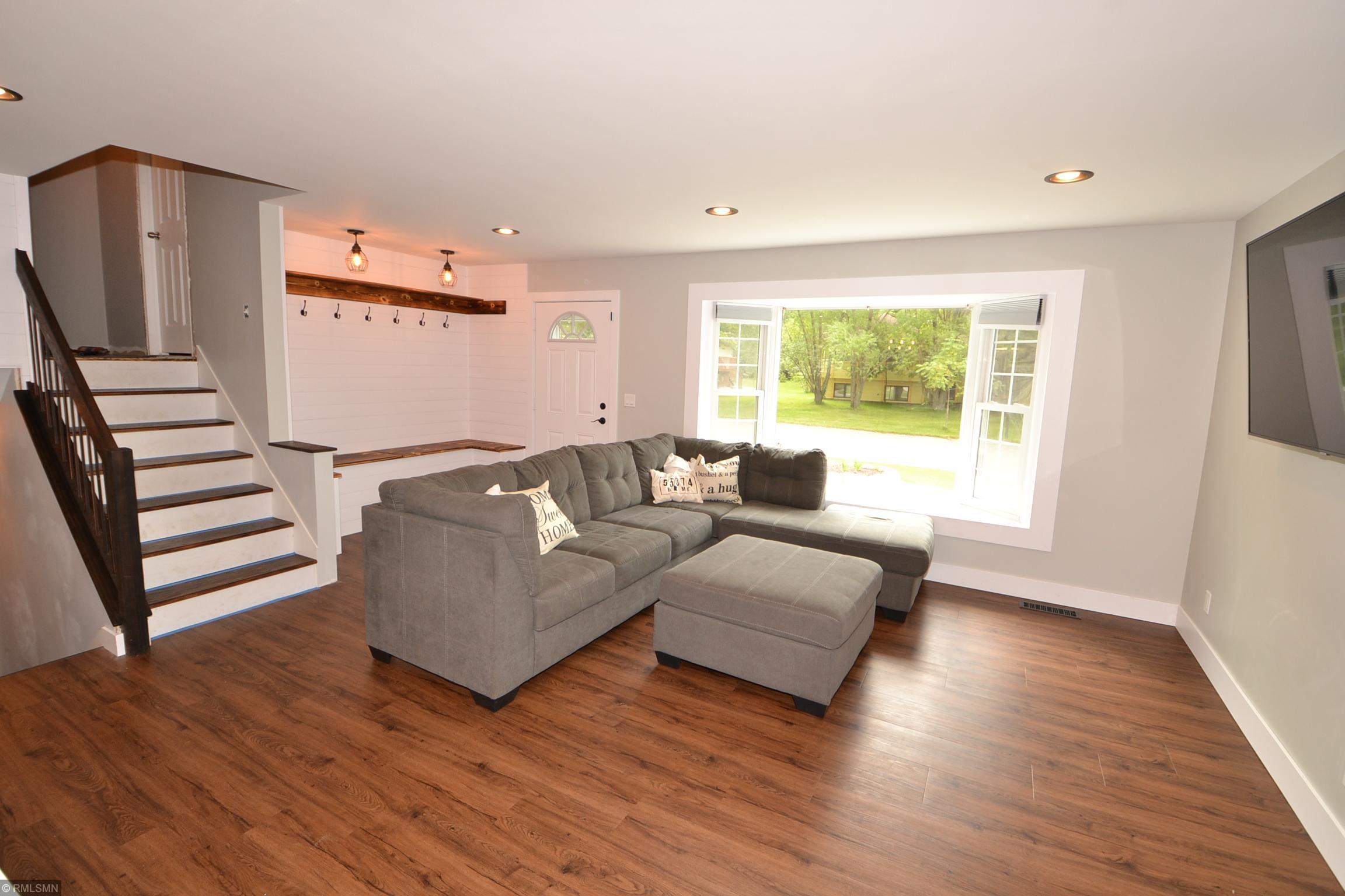 21712 Rouillard Boulevard Rogers, MN 55374 - Photo 4 of 16 Gallery Image 4