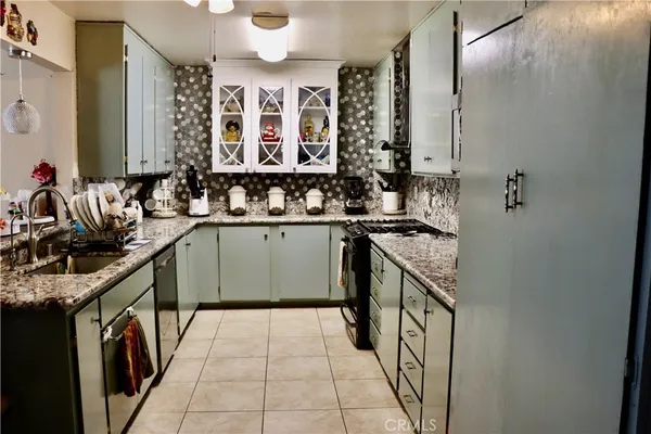 $419,900 | 216 Barros Street, Patterson, CA 95363