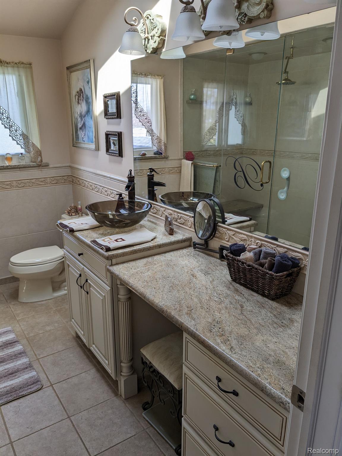 4782 Valley Road Trenton, MI 48183 - Photo 10 of 25 Gallery Image 10