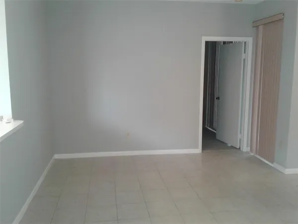 $2,500 | 11969 Northwest 11th Street, Unit 11969, Pembroke Pines, FL 33026
