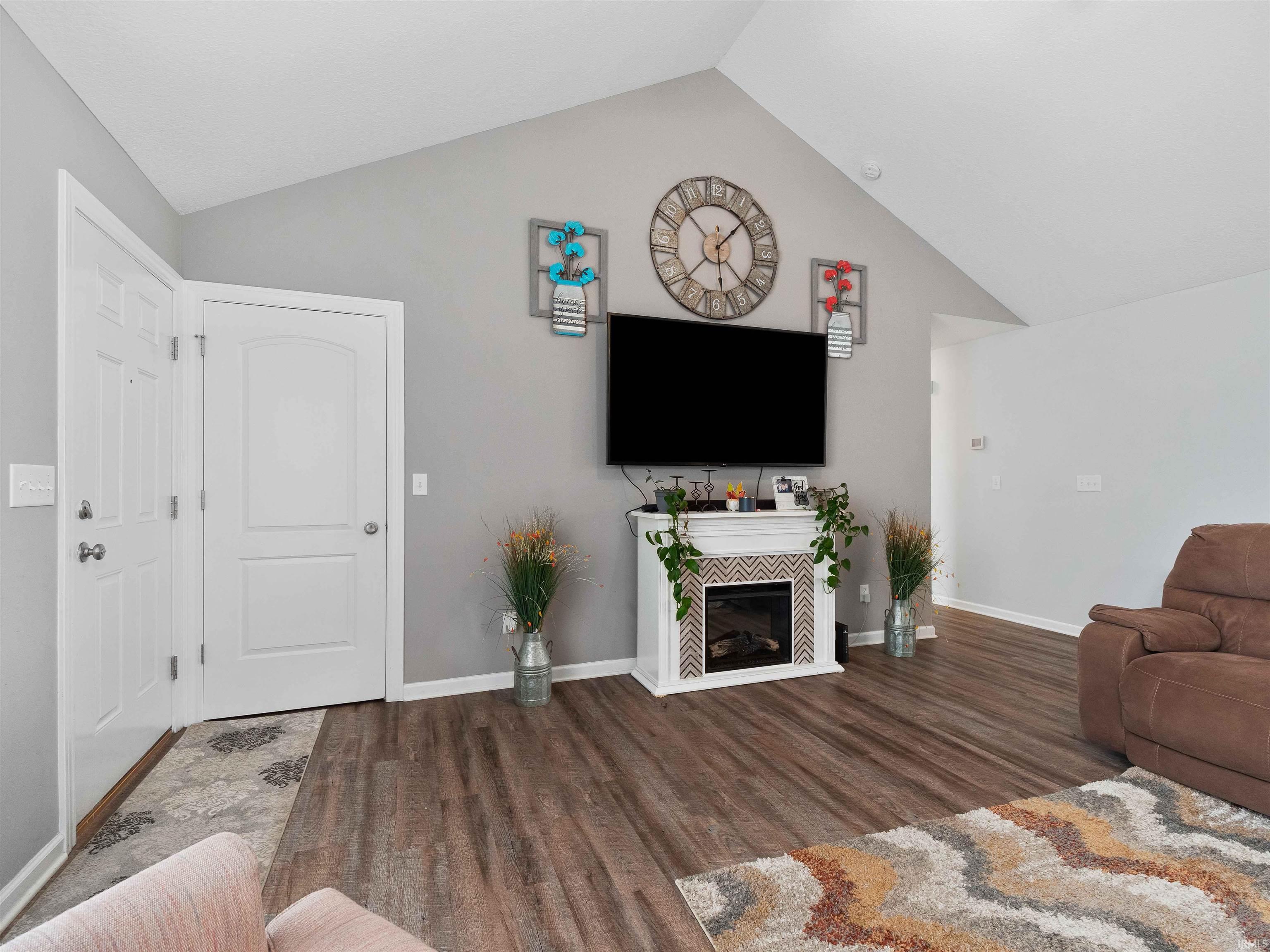 622 Independence Street Butler, IN 46721 - Photo 6 of 36