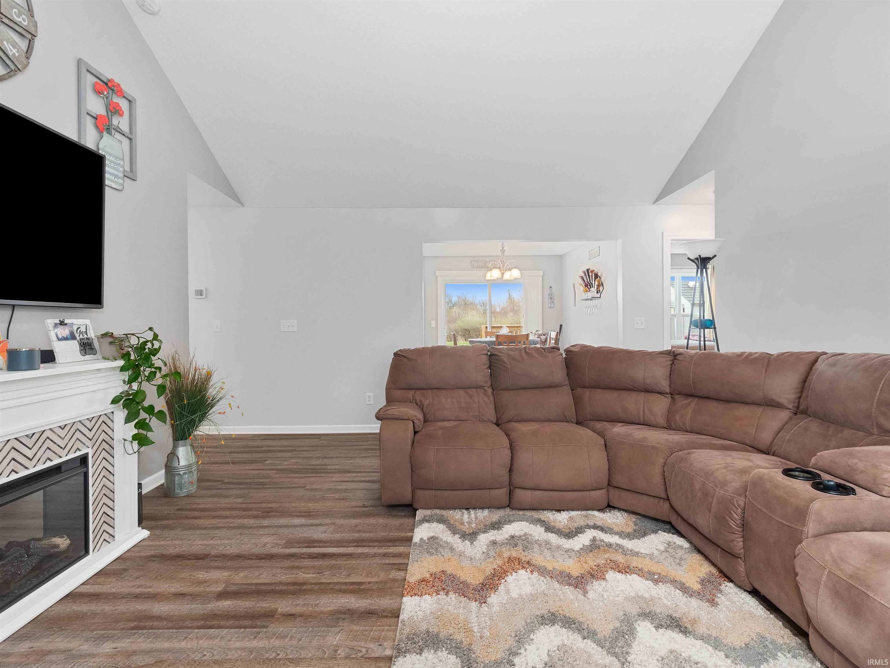 622 Independence Street Butler, IN 46721 - Photo 8 of 36