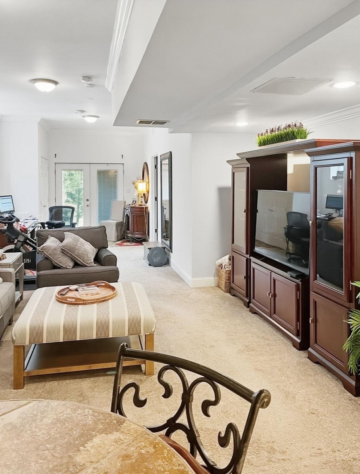 2400 Liberty Road Eldersburg, MD 21784 - Photo 21 of 33 UNIT 3 - Spacious living area with natural light.