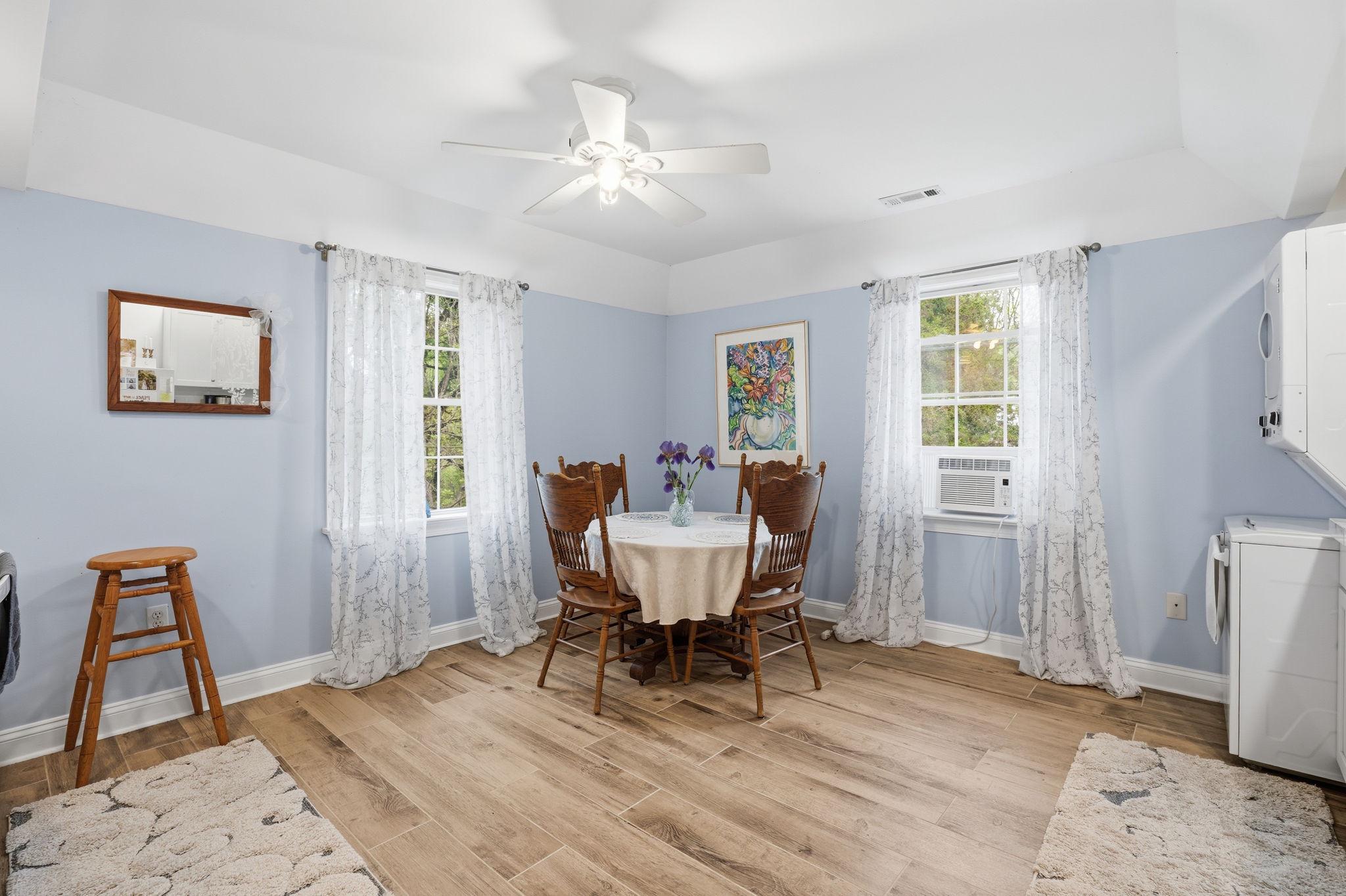2400 Liberty Road Eldersburg, MD 21784 - Photo 23 of 33 UNIT 4 - Kitchenette/DIning