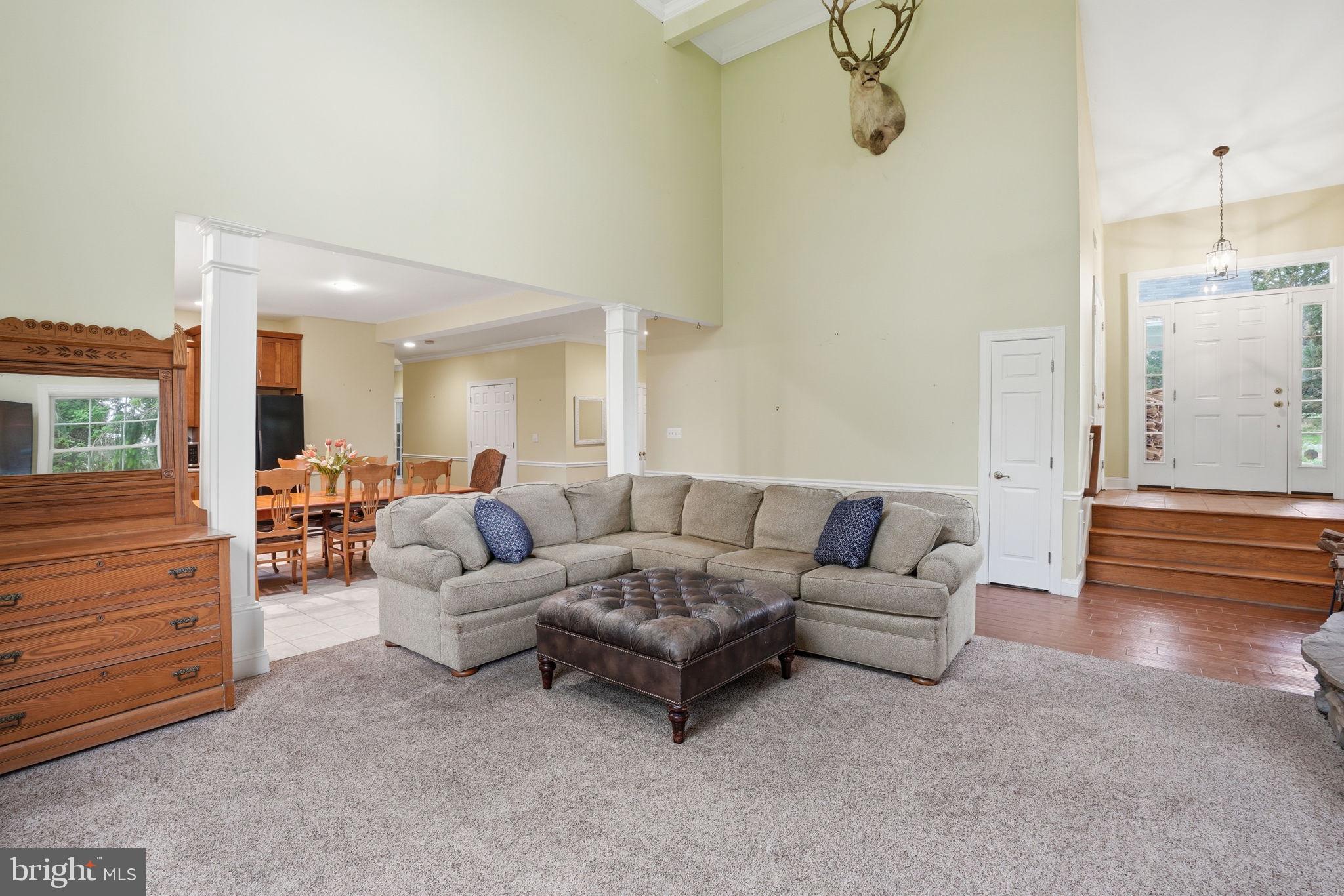 2400 Liberty Road Eldersburg, MD 21784 - Photo 29 of 33 Spacious living area with natural light.