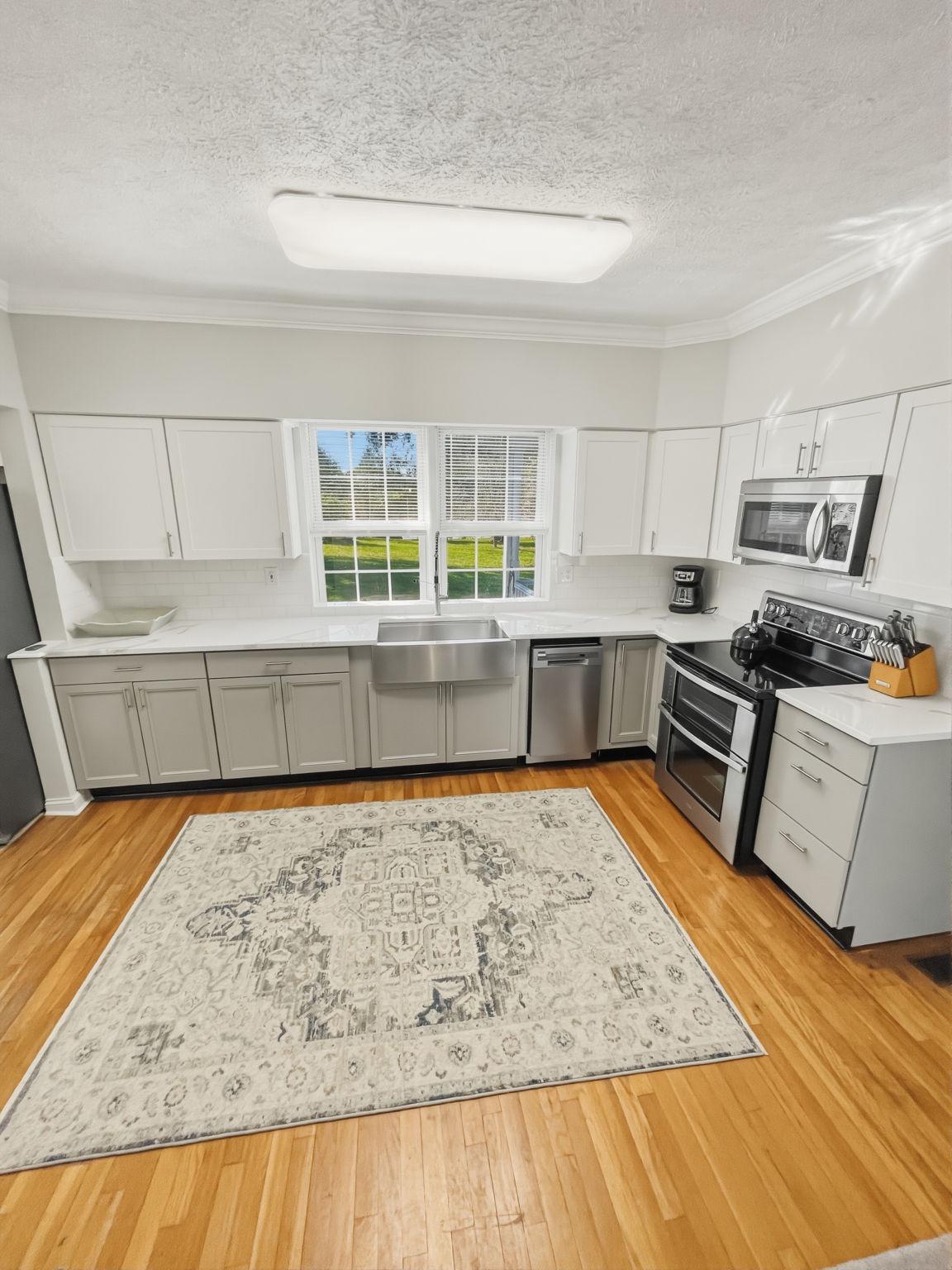 2400 Liberty Road Eldersburg, MD 21784 - Photo 6 of 33 UNIT 1 -Bright and inviting modern kitchen.