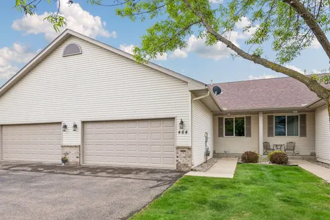 $324,900 | 464 Meadow Lane, Norwood Young America, MN 55397