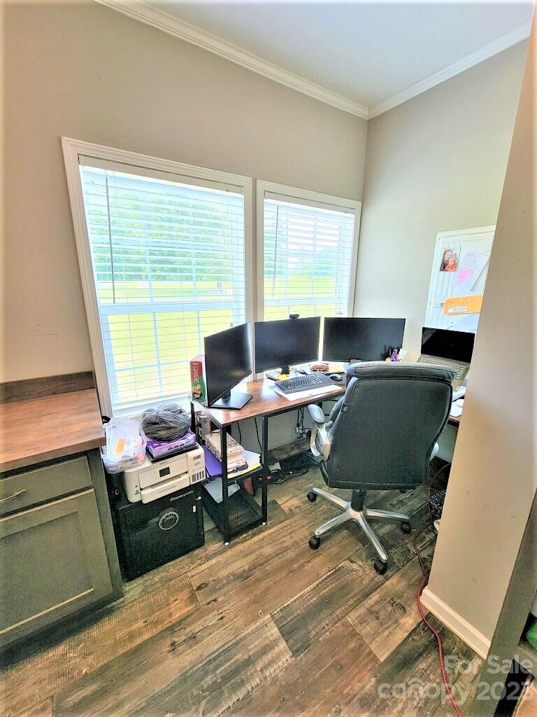 3230 Sorrells Baxter Road Cherryville, NC 28021 - Photo 17 of 29 a workspace with furniture and a window