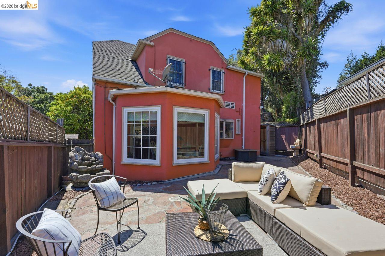 1134 Chatham Road Oakland, CA 94610 - Photo 32 of 35
