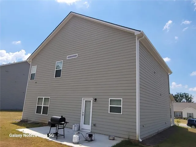 $399,900 | 1207 Lyndhurst Lane, Bethlehem, GA 30620