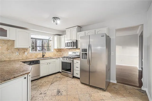 $385,000 | 1655 Links Overlook, Stone Mountain, GA 30088