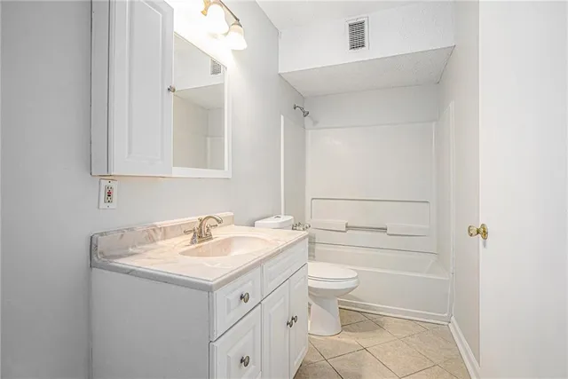 $385,000 | 1655 Links Overlook, Stone Mountain, GA 30088