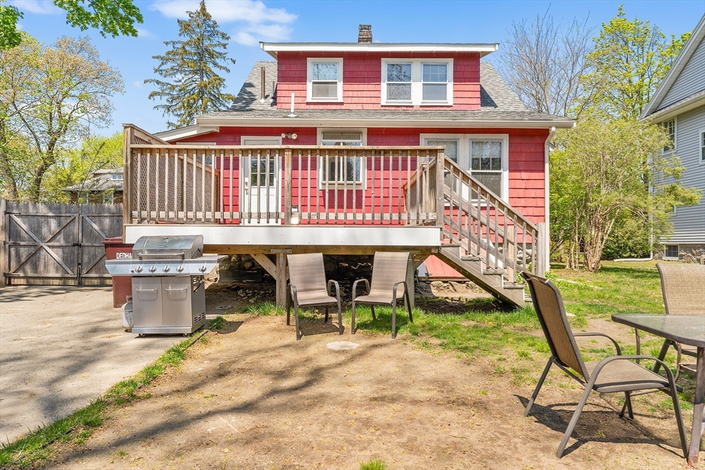 18 Fales Road Dedham, MA 02026 - Photo 33 of 38