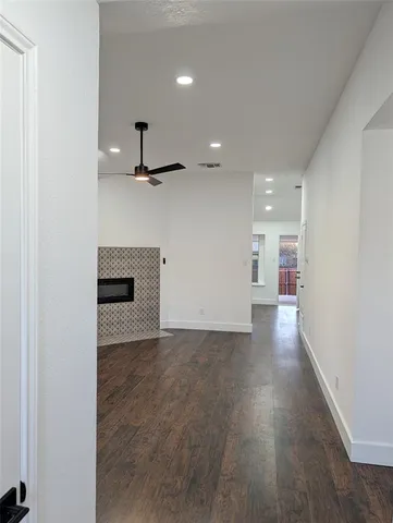 a bathroom with a tub