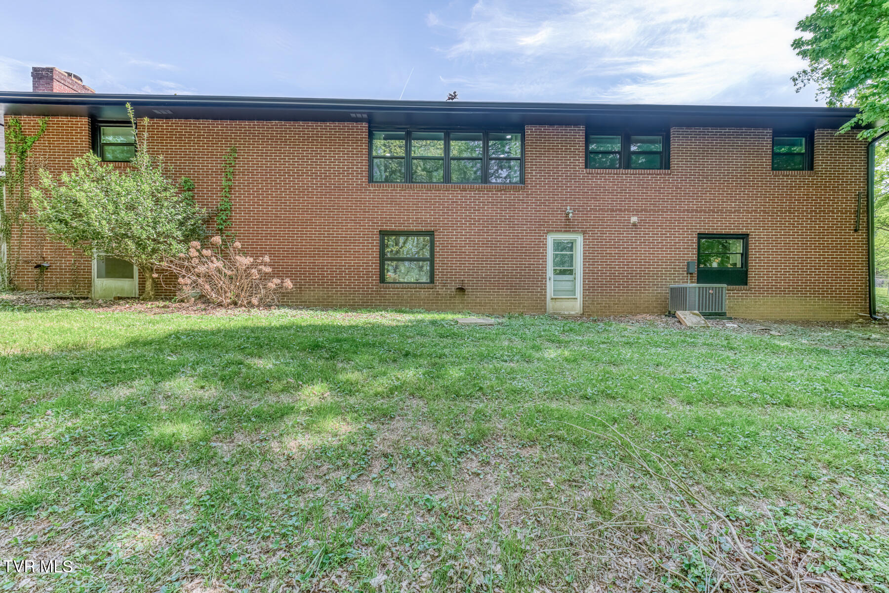 4728 Edens View Road Kingsport, TN 37664 - Photo 41 of 48 4728 Edens View Rd-39
