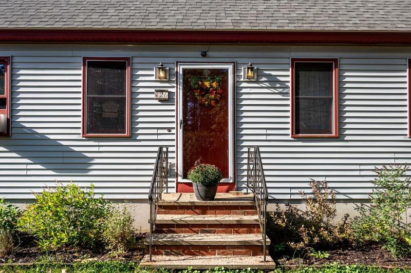 26 Rochester Avenue Rochester, NH 03867 - Photo 25 of 31