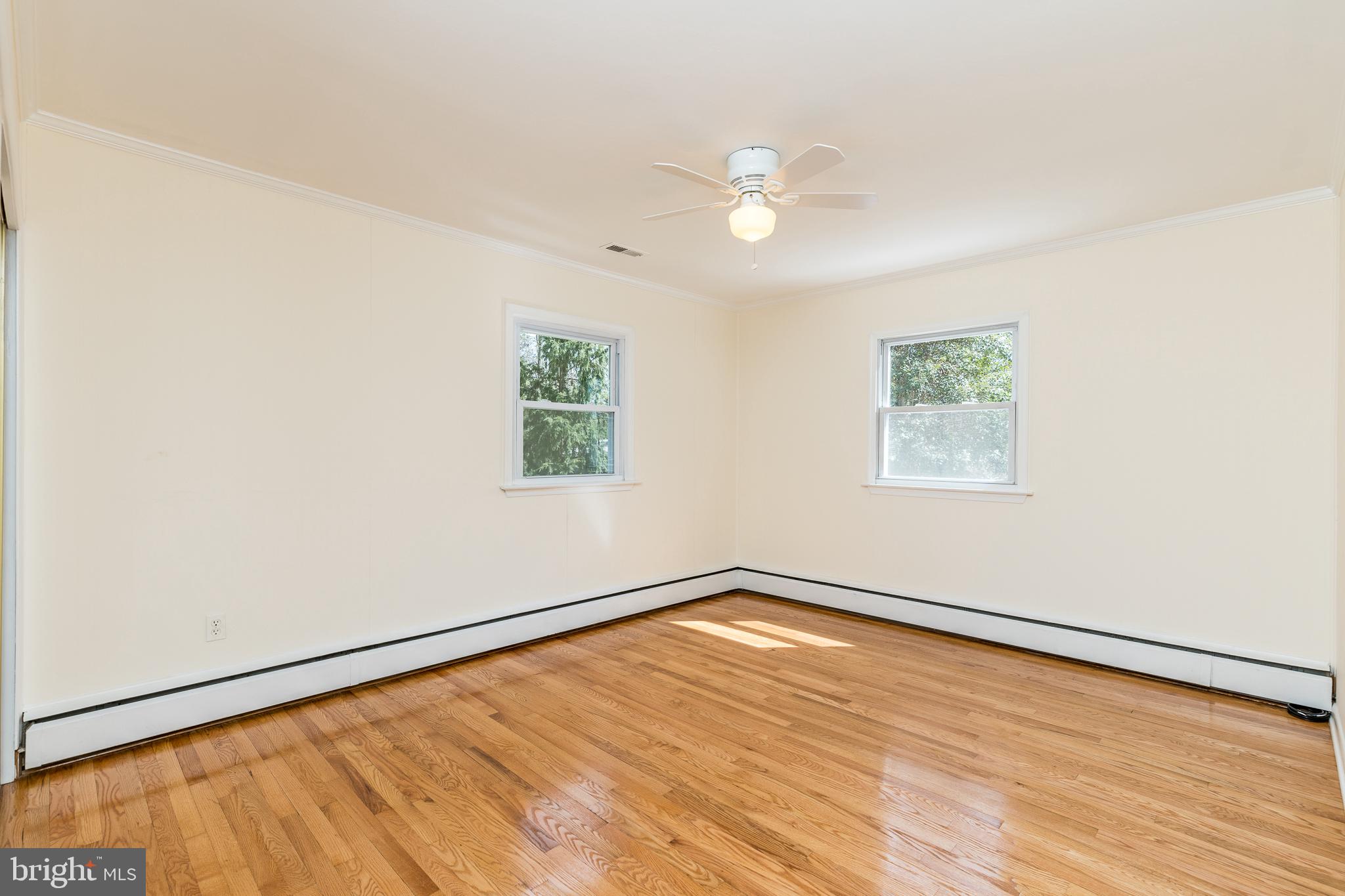 1516 Friendly Road Pasadena, MD 21122 - Photo 14 of 34 Gallery Image 14