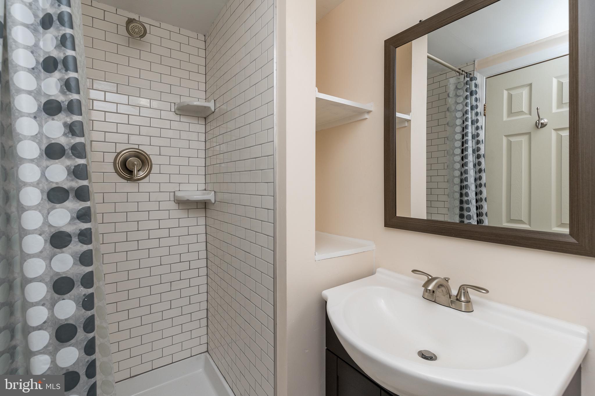 1516 Friendly Road Pasadena, MD 21122 - Photo 24 of 34 Just renovated Full Bath-lower