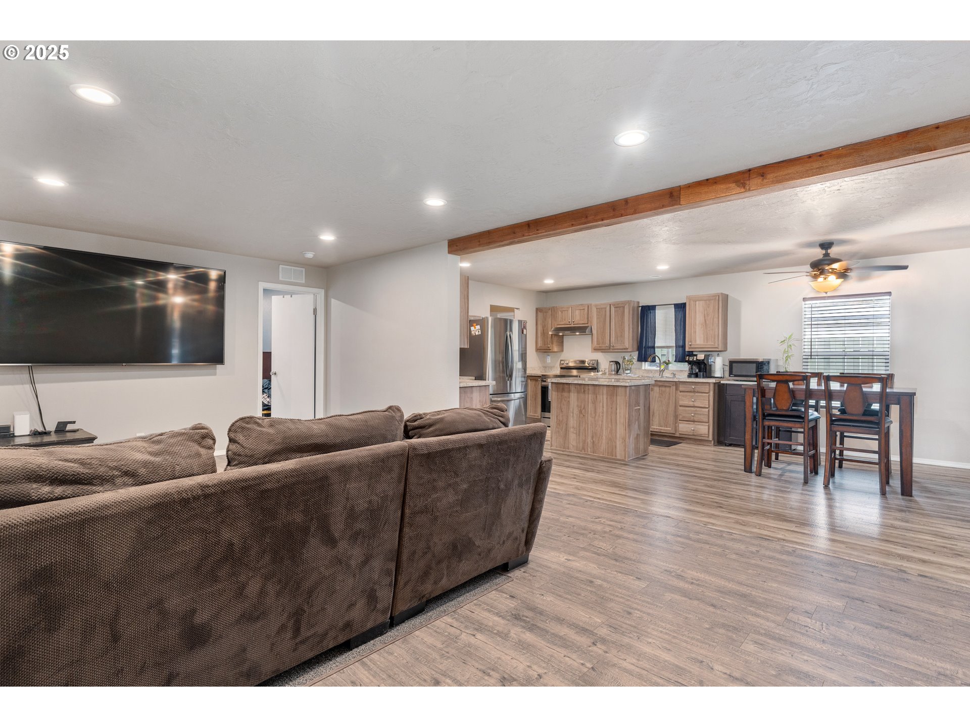 9347 Southwest Link Street Cornelius, OR 97113 - Photo 6 of 23