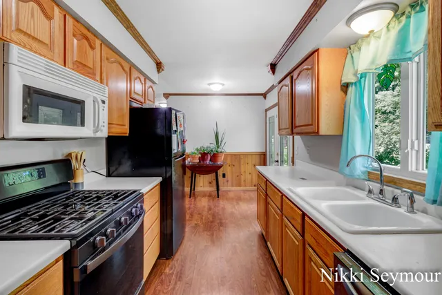 $245,000 | 7717 North Carefree Drive, Whitehall, MI 49461