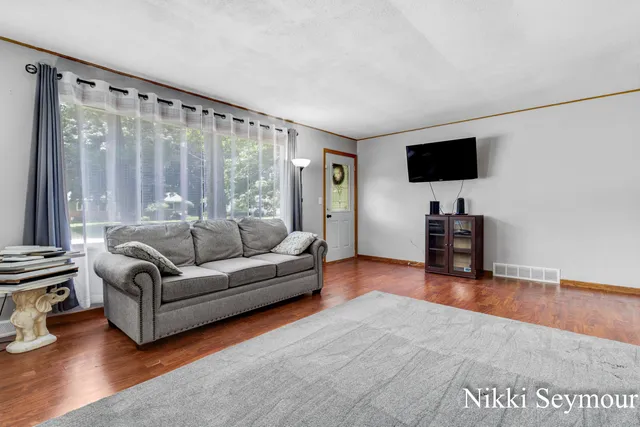 $245,000 | 7717 North Carefree Drive, Whitehall, MI 49461