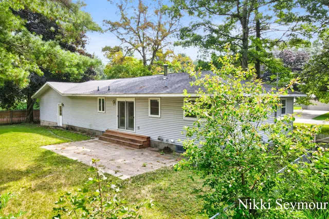 $245,000 | 7717 North Carefree Drive, Whitehall, MI 49461