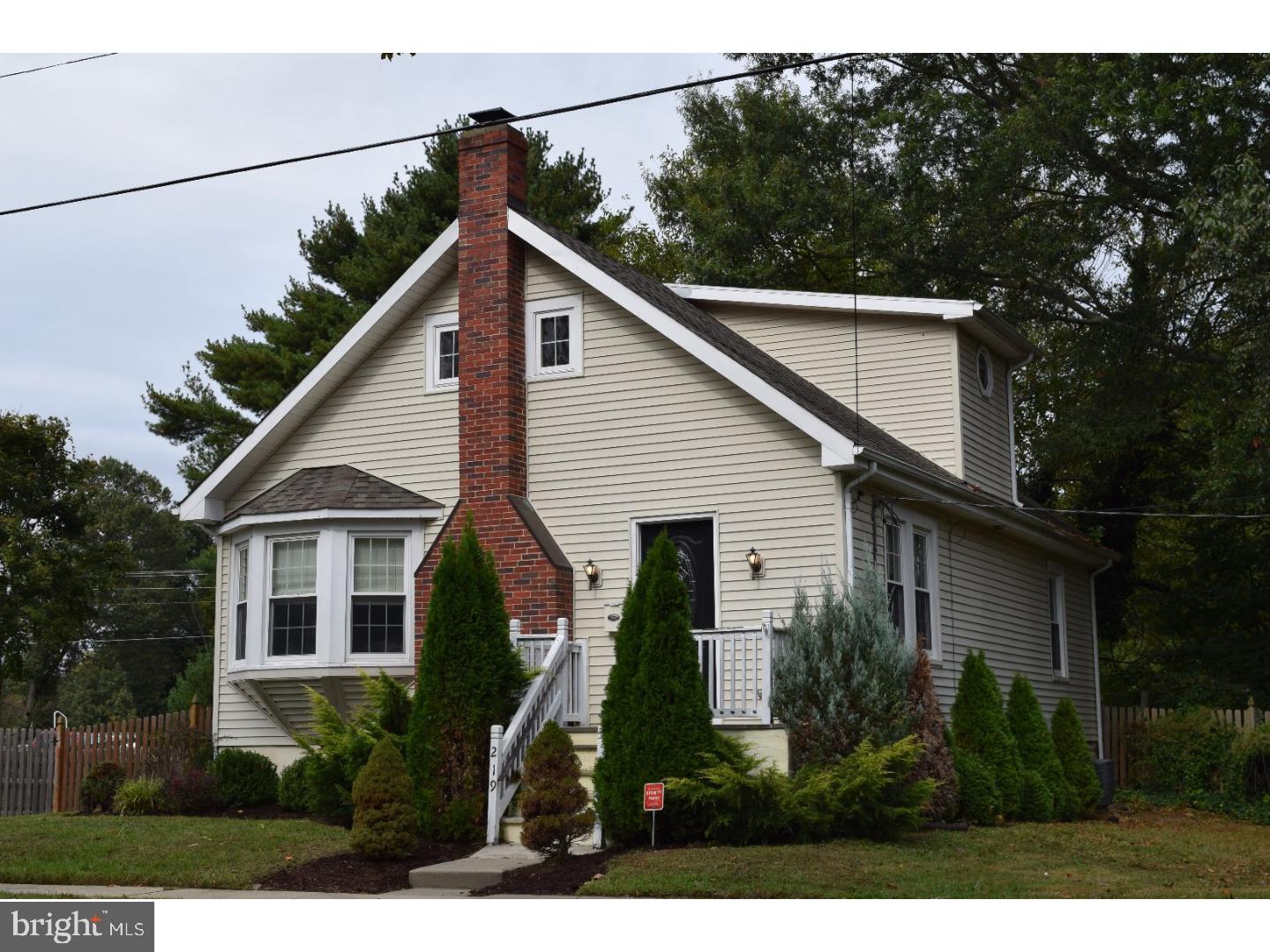 219 Pennsylvania Road Glassboro, NJ 08028 - Photo 3 of 19