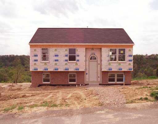 1237 Randy Lane Coraopolis, PA 15108 - Photo 1 of 1 Gallery Image 1