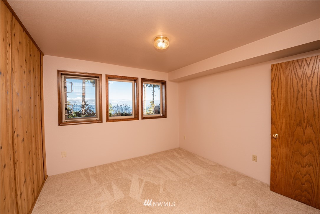 294 Cougar Ridge Road Port Angeles, WA 98363 - Photo 25 of 40 Gallery Image 25