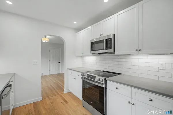 $549,000 | 331 Colonel Ledyard Highway, Ledyard, CT 06339