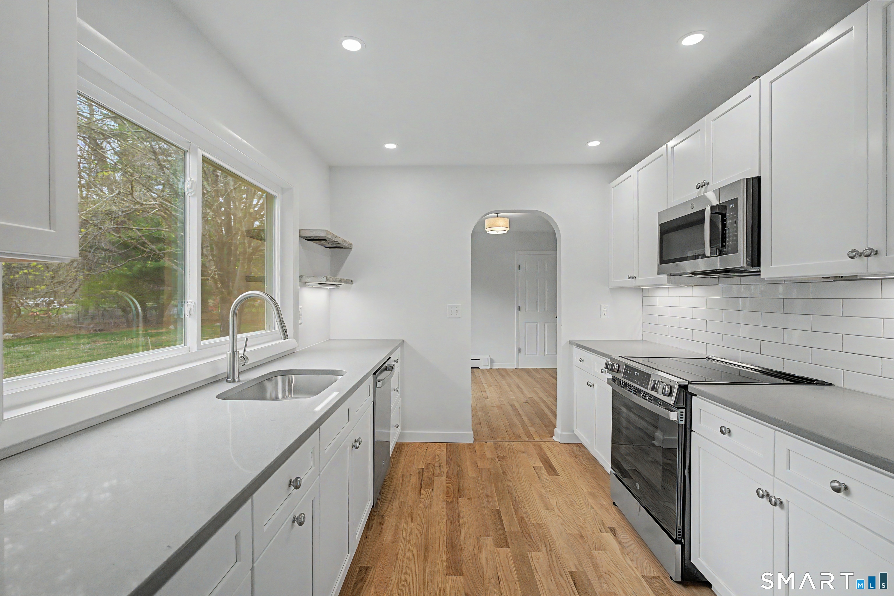 331 Colonel Ledyard Highway Ledyard, CT 06339 - Photo 18 of 42