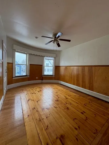 $2,100 | 180 Canterbury Street, Unit 2, Worcester, MA 01603