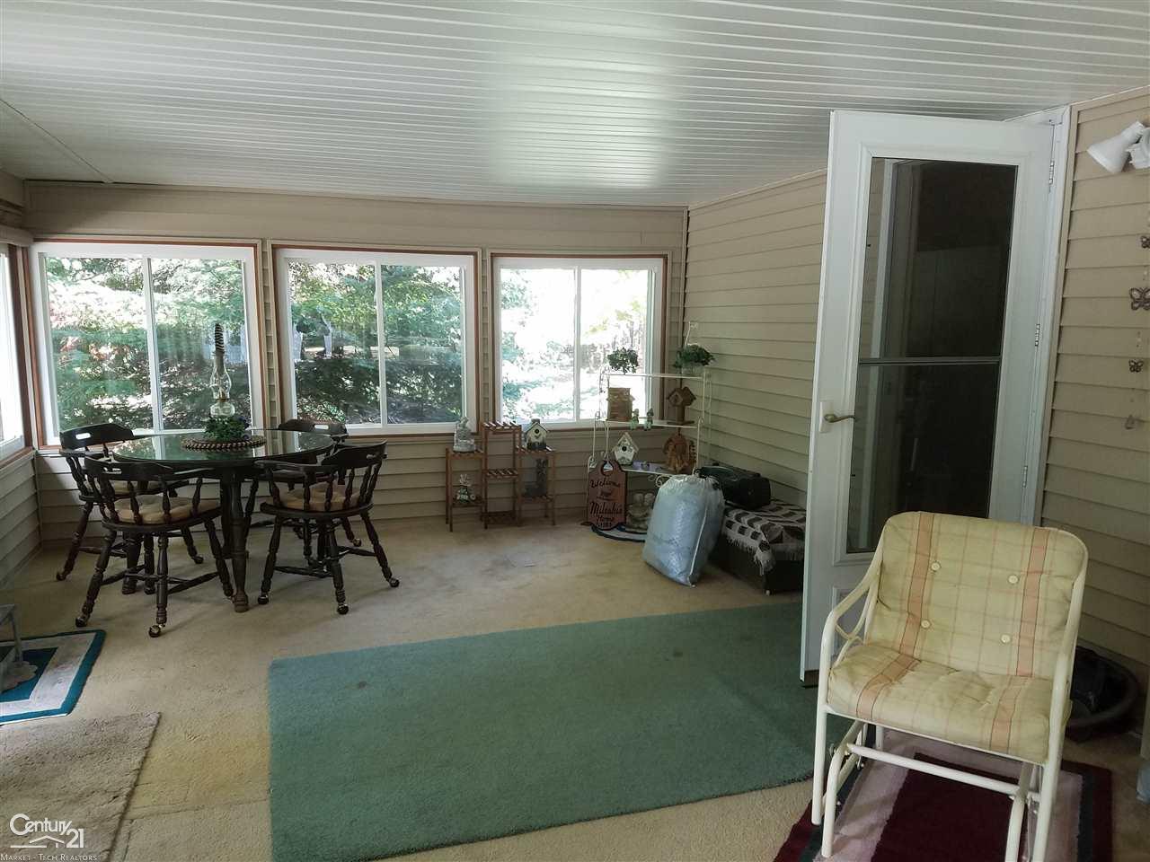 1390 West Youngs Road Gladwin, MI 48624 - Photo 10 of 75