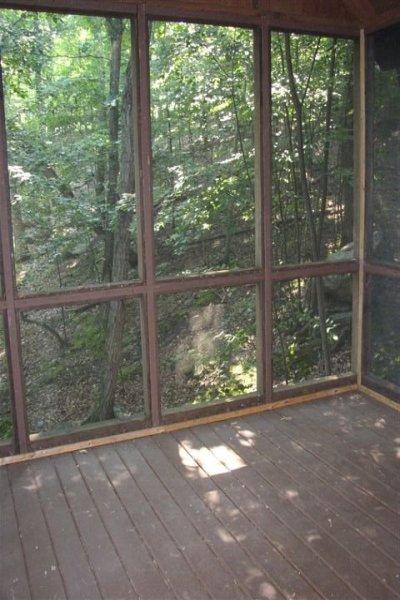 924 Canterbury Road Bushkill, PA 18324 - Photo 10 of 10 Screened in Porch