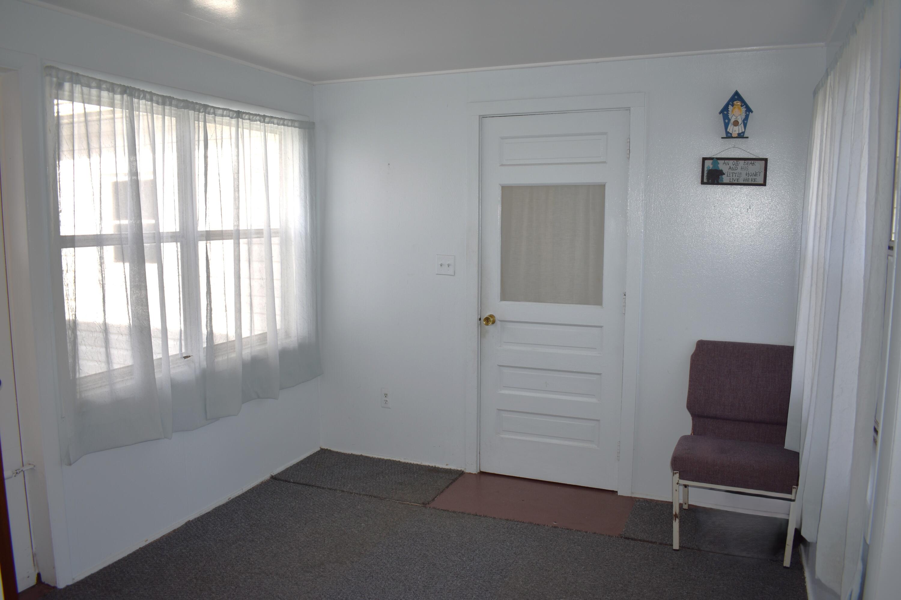 8237 Willow Road Whittaker, MI 48190 - Photo 3 of 32 DSC_0377