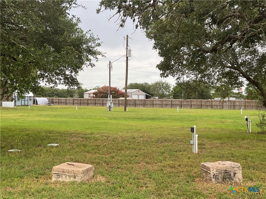 46 County Road 400 Yoakum, TX 77995 - Photo 1 of 23 a view of a park with large trees