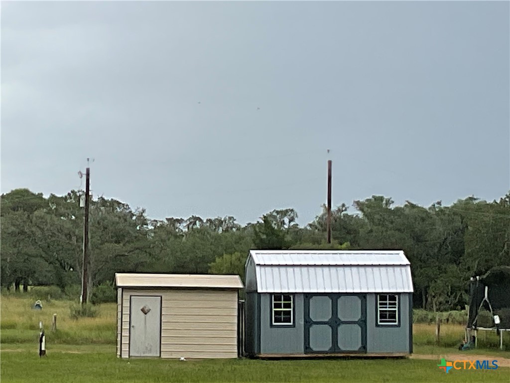 46 County Road 400 Yoakum, TX 77995 - Photo 8 of 23 a view of a house with a yard balcony and sink