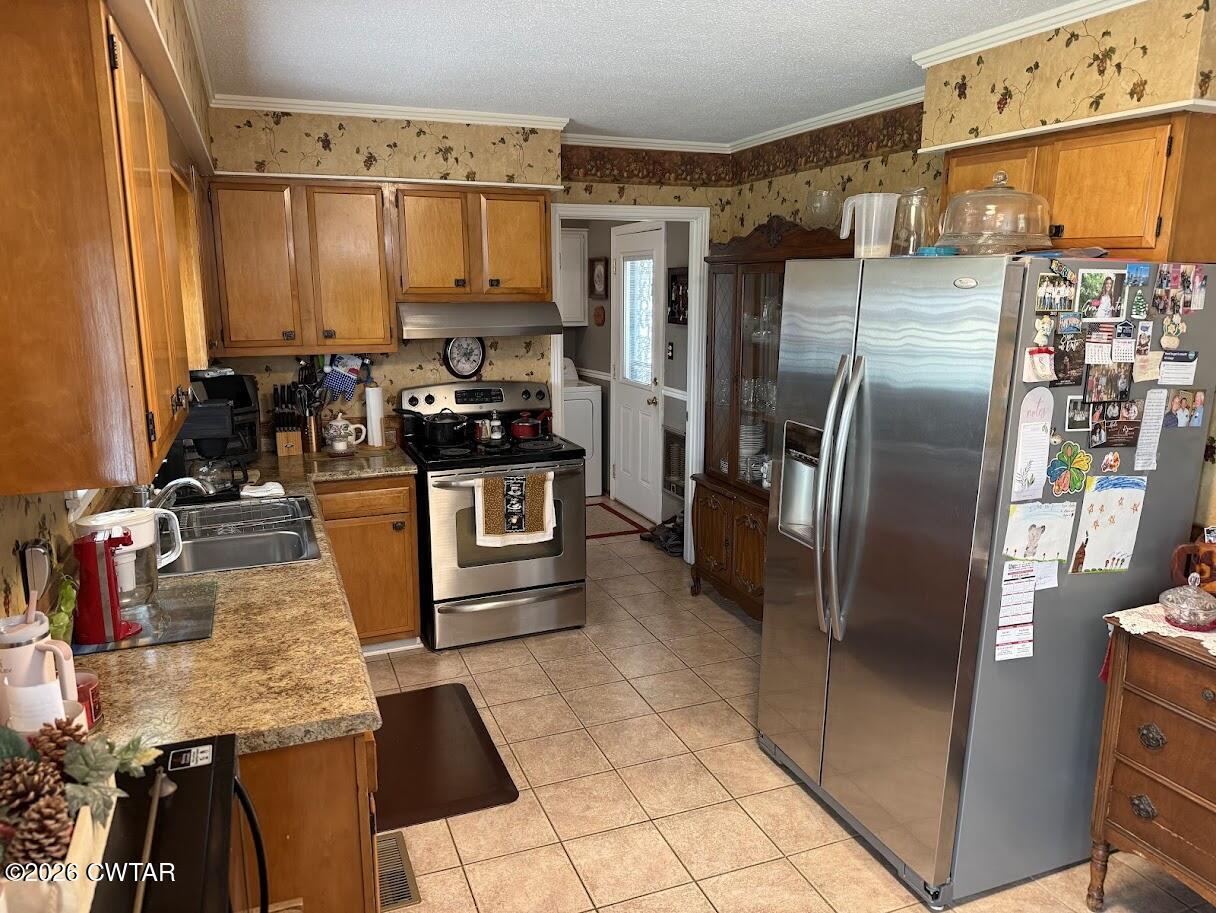 2929 Cross Country Road Newbern, TN 38059 - Photo 7 of 11 2929 CC Kitchen