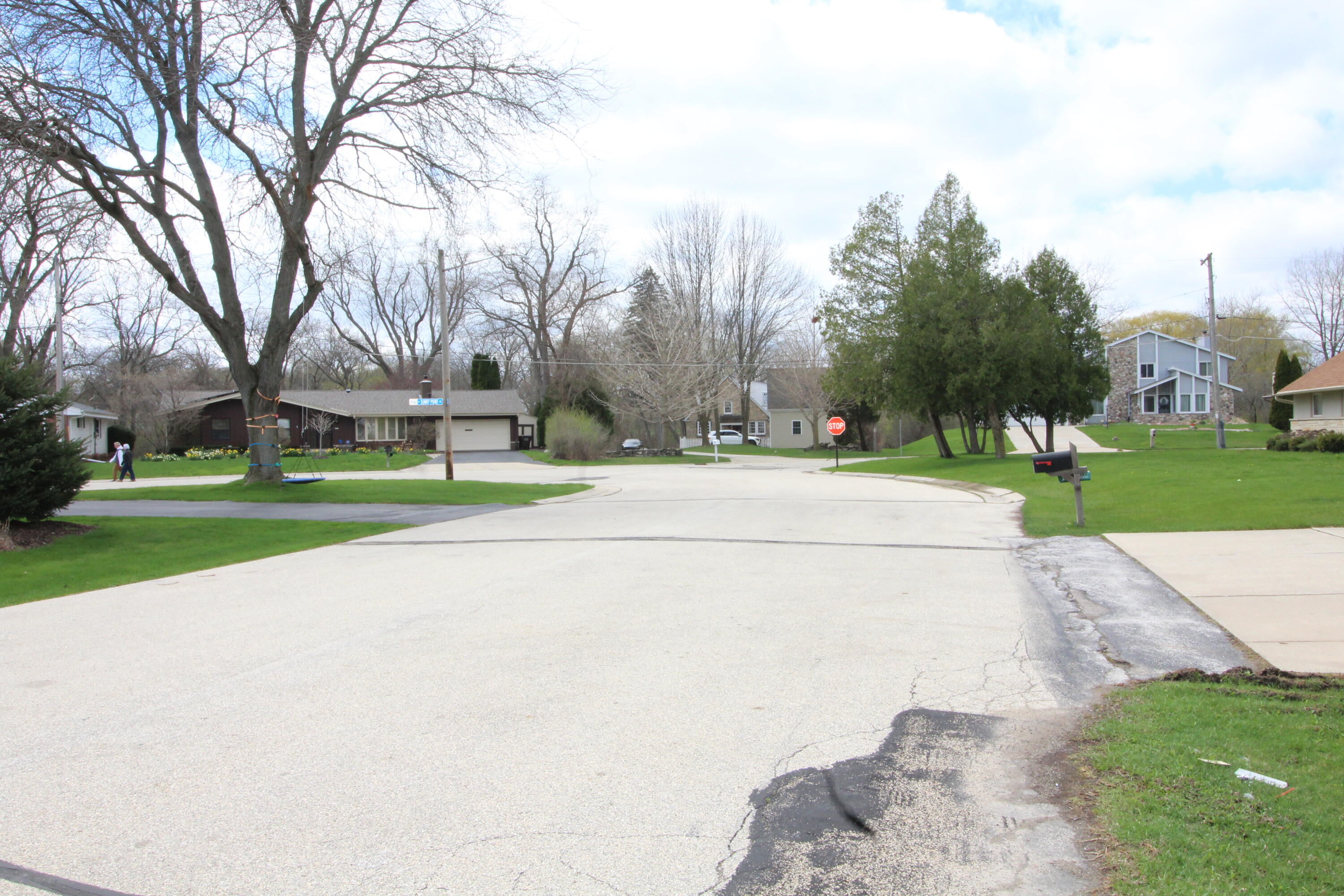 1200 West Glen River Road Glendale, WI 53217 - Photo 12 of 12 Left Street View