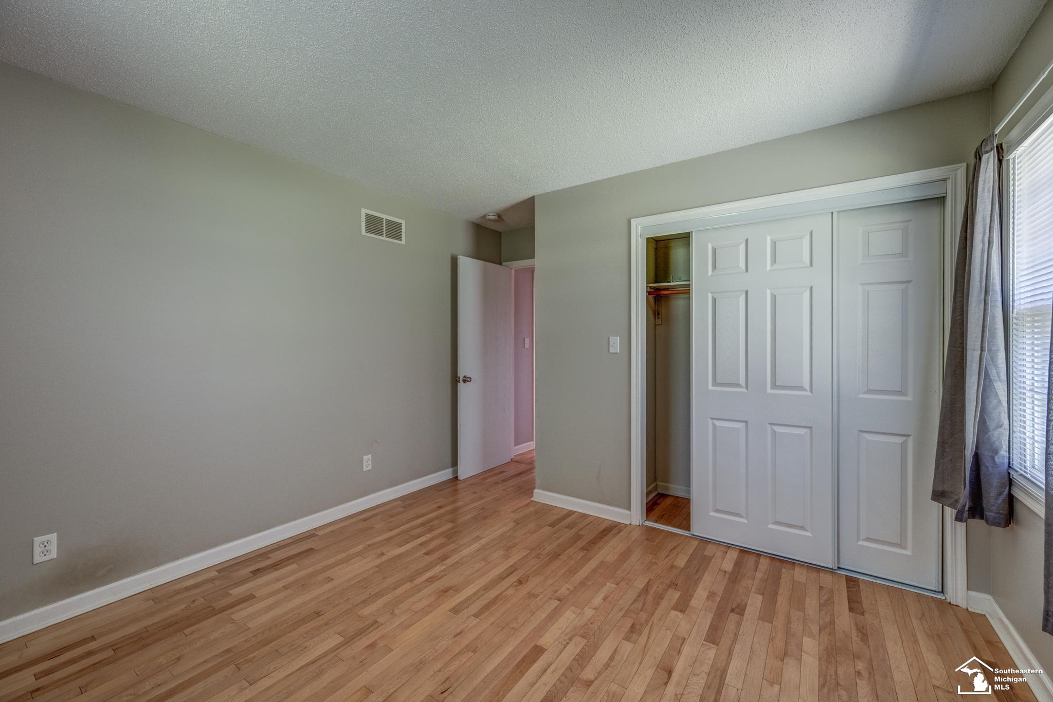 8870 Dixon Road Monroe, MI 48161 - Photo 27 of 45
